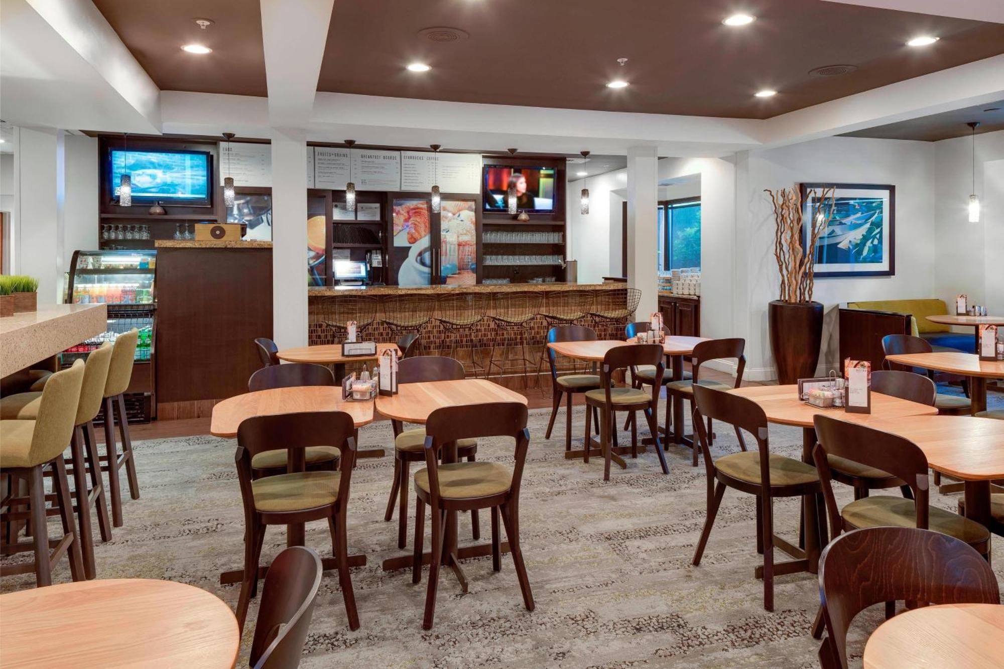 Courtyard By Marriott Portsmouth Ξενοδοχείο Εξωτερικό φωτογραφία