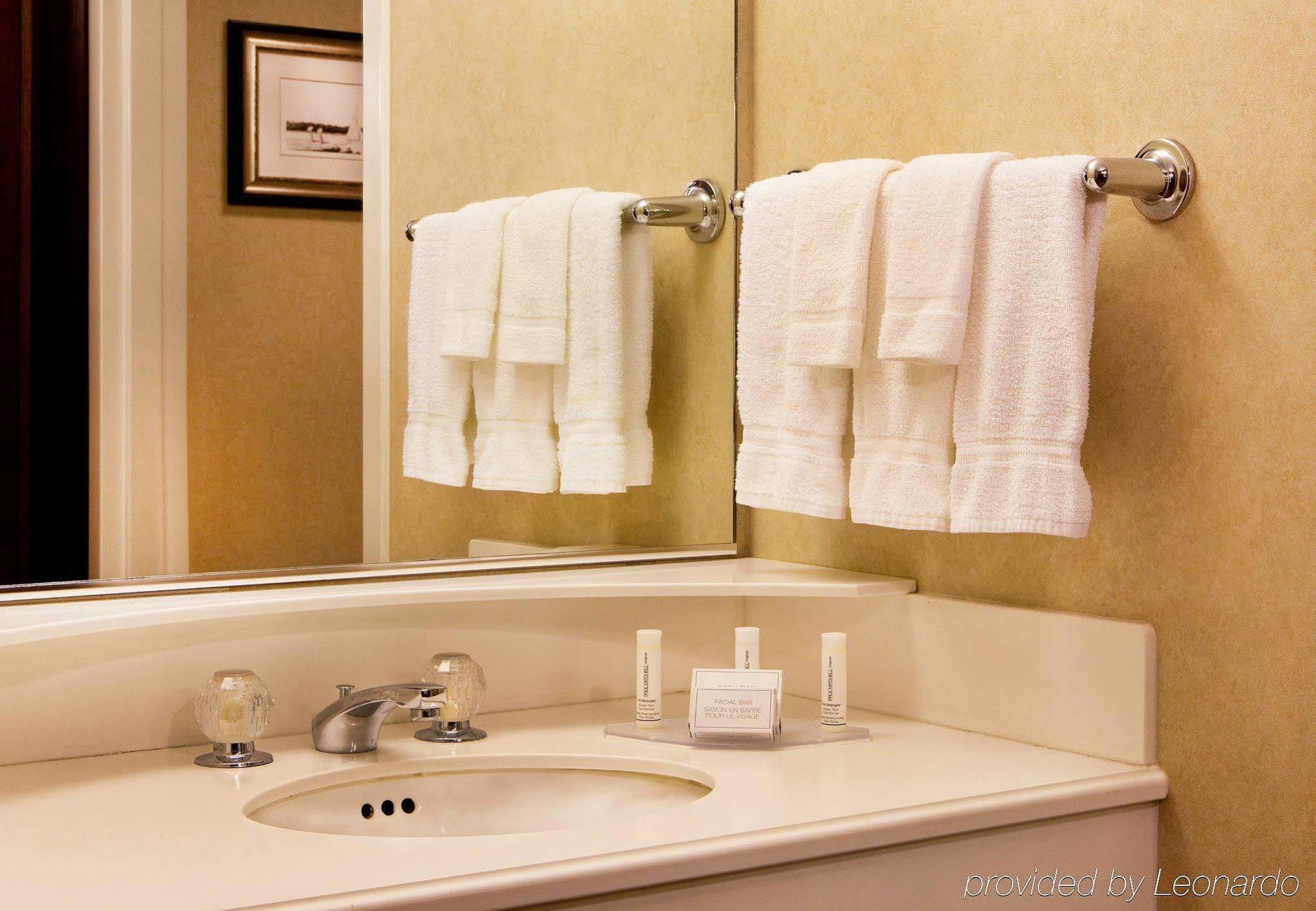Courtyard By Marriott Portsmouth Ξενοδοχείο Εξωτερικό φωτογραφία
