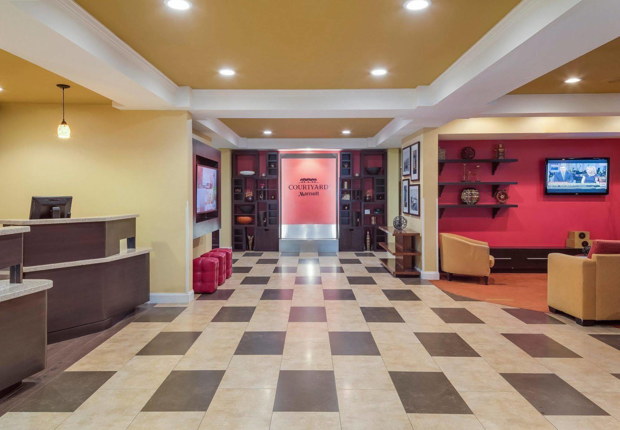 Courtyard By Marriott Portsmouth Ξενοδοχείο Εξωτερικό φωτογραφία